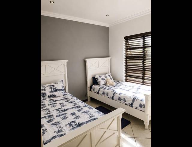 3 BEDROOM HOUSE FOR SALE IN THATCHFIELD